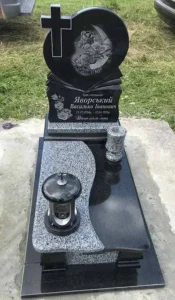 Дитячий пам’ятник №1