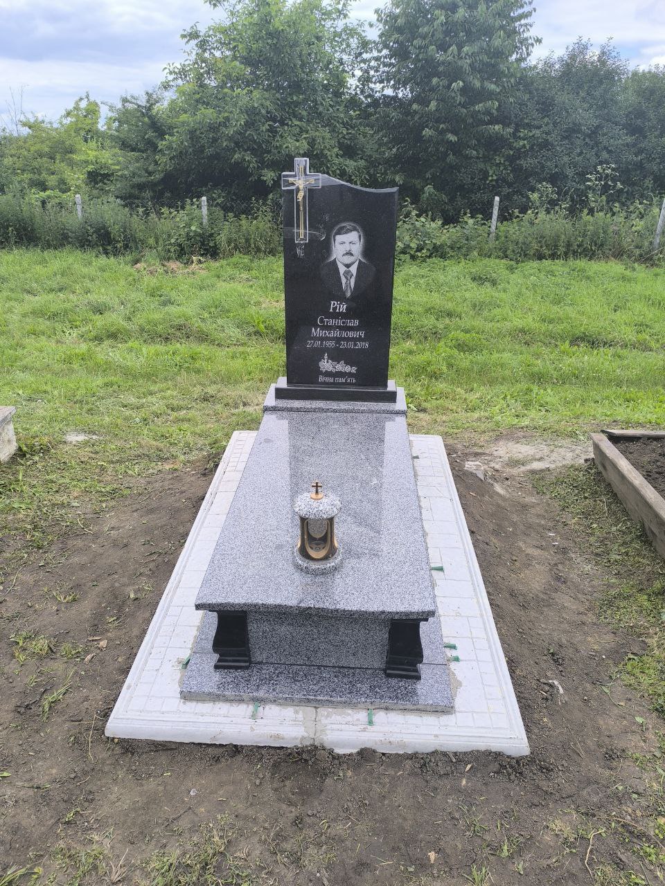 Одинарний пам’ятник №26