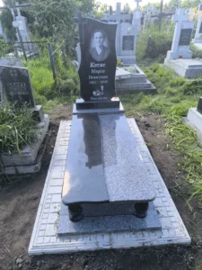 Одинарний пам’ятник №7