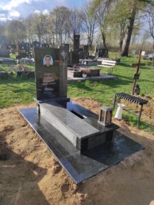 Одинарний пам’ятник №23